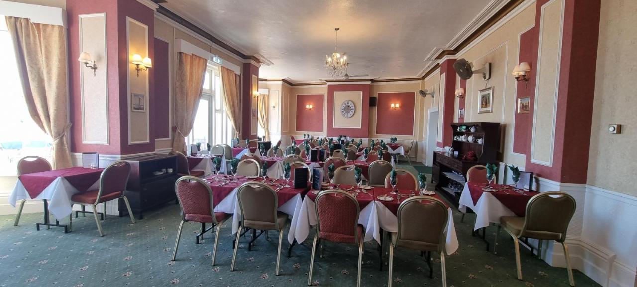 Royal Pier Hotel Sandown Bagian luar foto