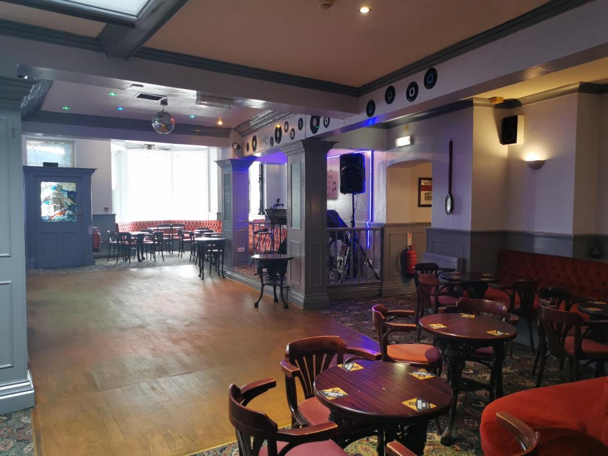 Royal Pier Hotel Sandown Bagian luar foto