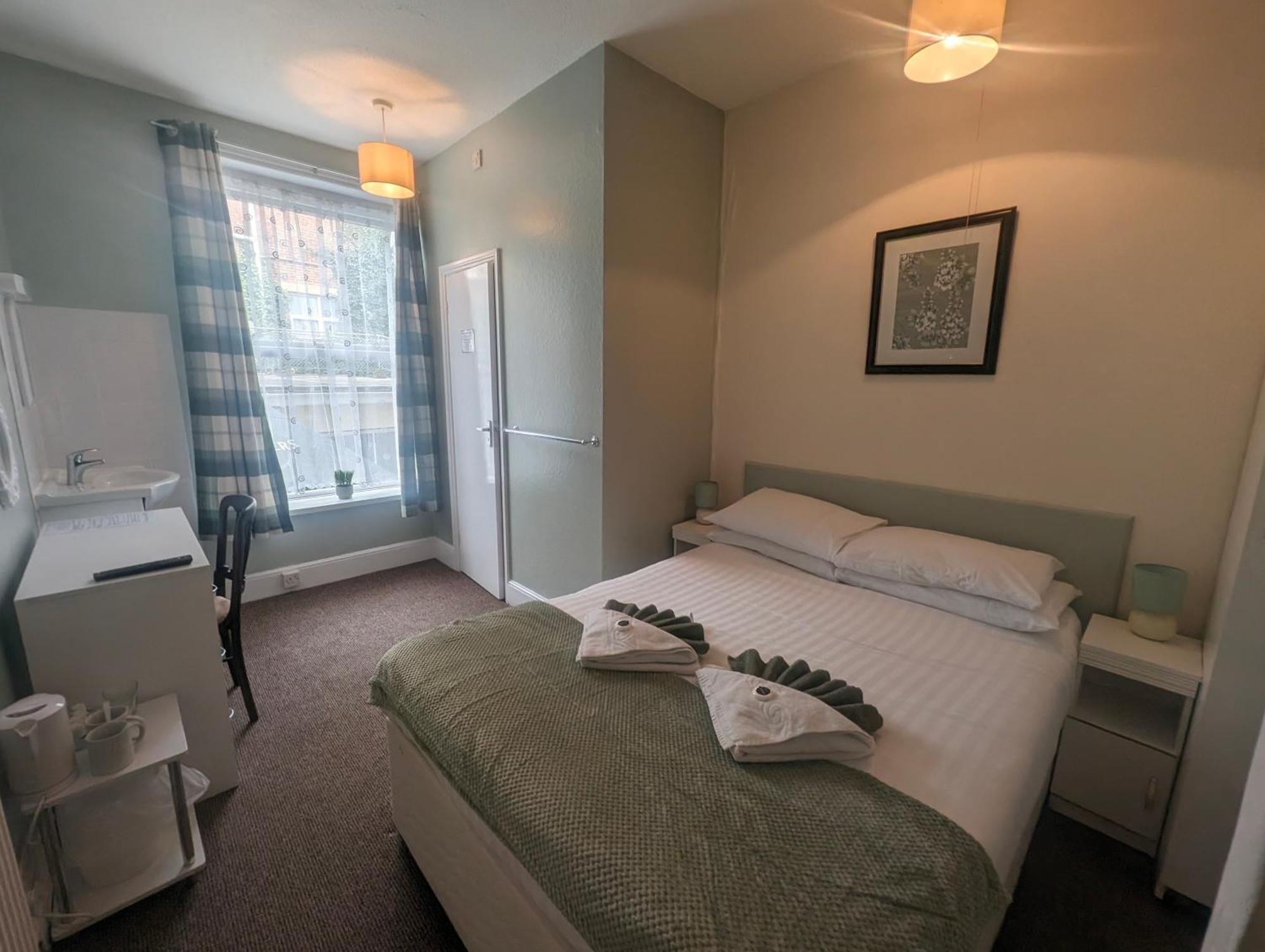 Royal Pier Hotel Sandown Bagian luar foto