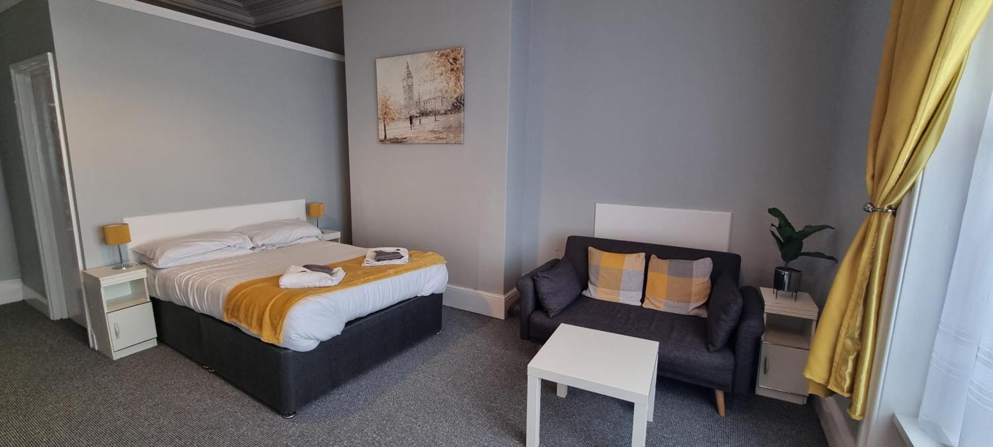 Royal Pier Hotel Sandown Bagian luar foto